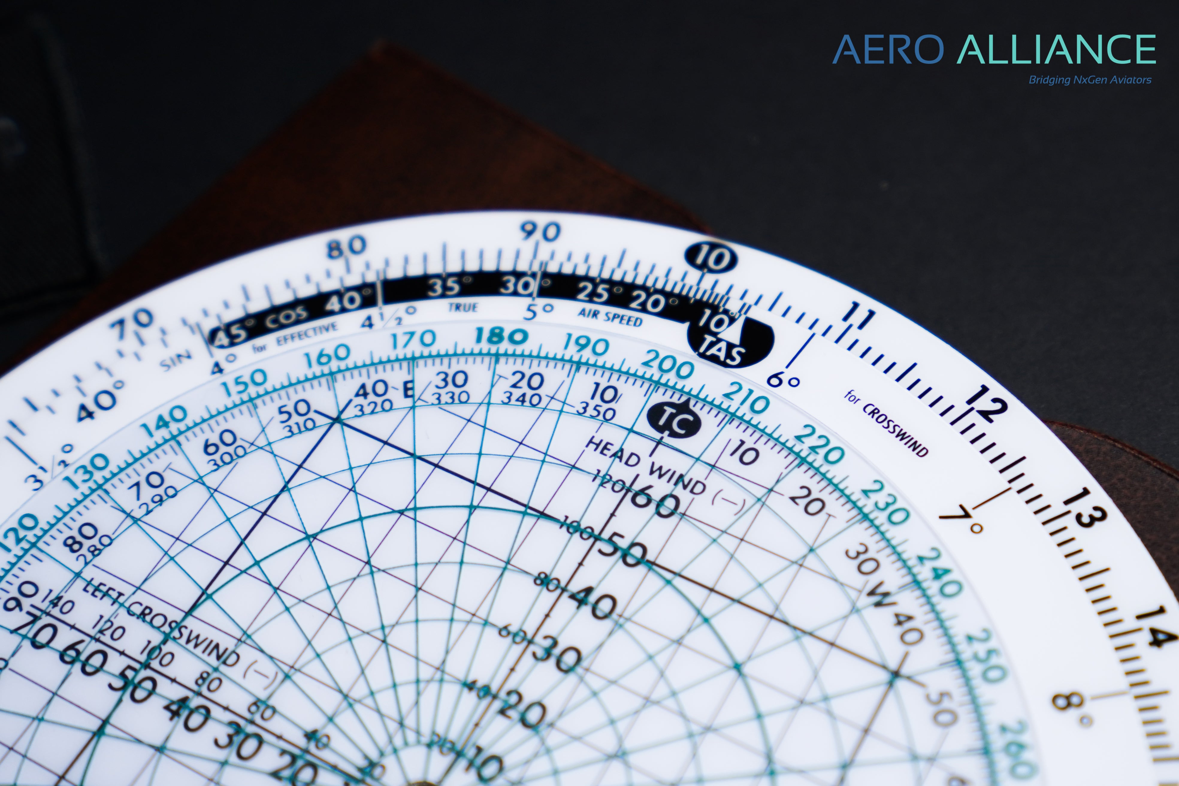 Circular Computer Pilar CR-3 Circular Computer 係咩嚟?/ What is CR-3 Circular Computer? – AeroAlliance